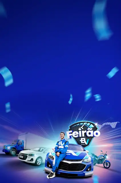 Piloto da Stock Car patrocinado pelo banco BV, Felipe Baptista, sentado no capô de seu carro ao lado de outros veículos.