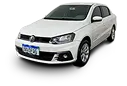 Volkswagen Gol na cor prata.