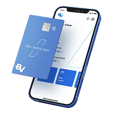 Celular com a tela do aplicativo do banco BV aberta e cartão bv Livre