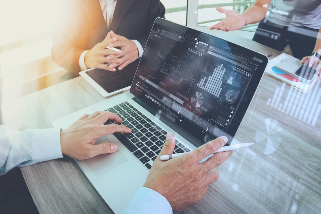 Planejamento financeiro e comparação de cenários antes de antecipar financiamento&nbsp;